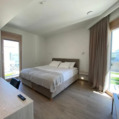 Plein Air Residence & Resort Vatra Esterno foto